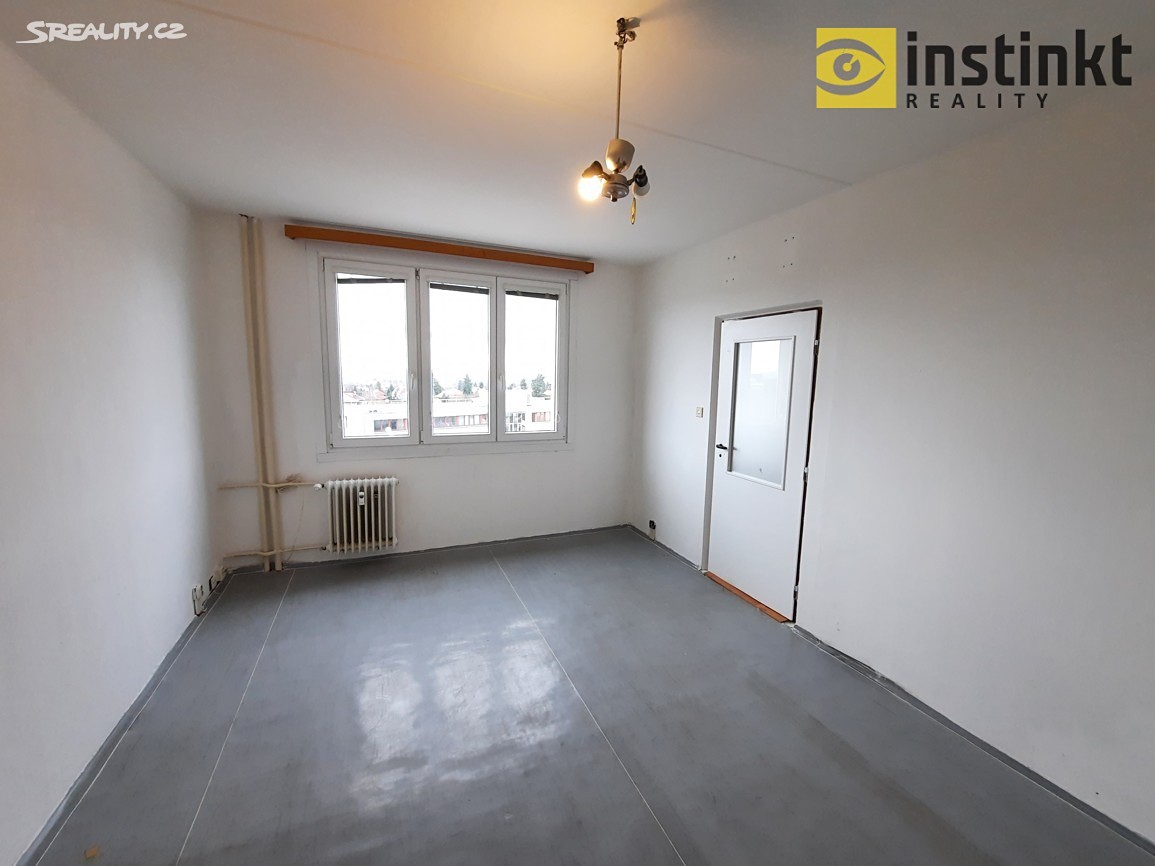 Pronájem bytu 1+1 36 m², Elišky Krásnohorské, Plzeň - Severní Předměstí