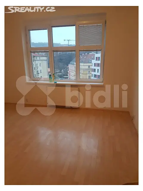 Pronájem bytu 1+kk 27 m², Pod Školou, Praha 5 - Košíře
