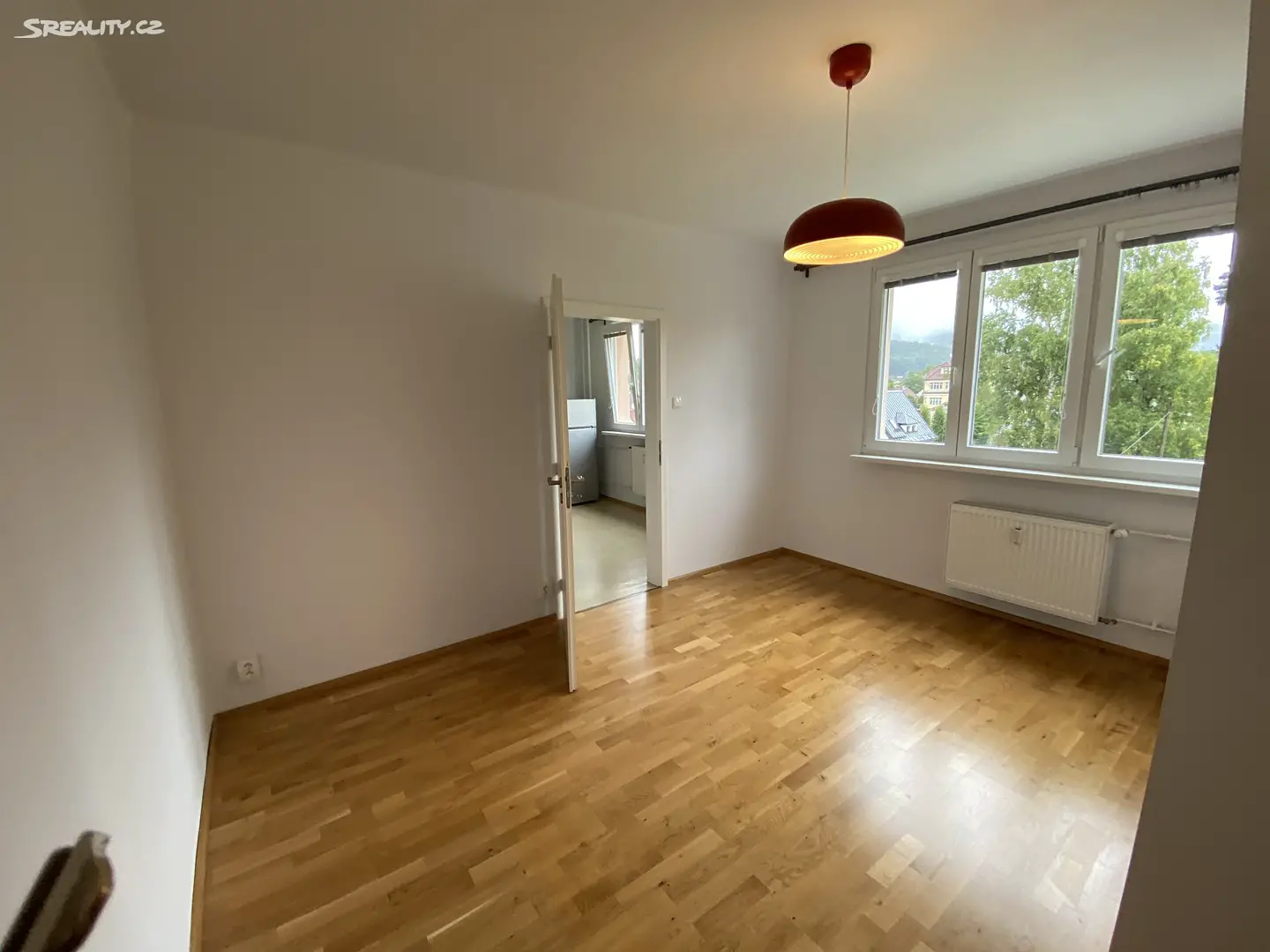 Pronájem bytu 2+1 54 m², Lomená, Liberec - Liberec V-Kristiánov
