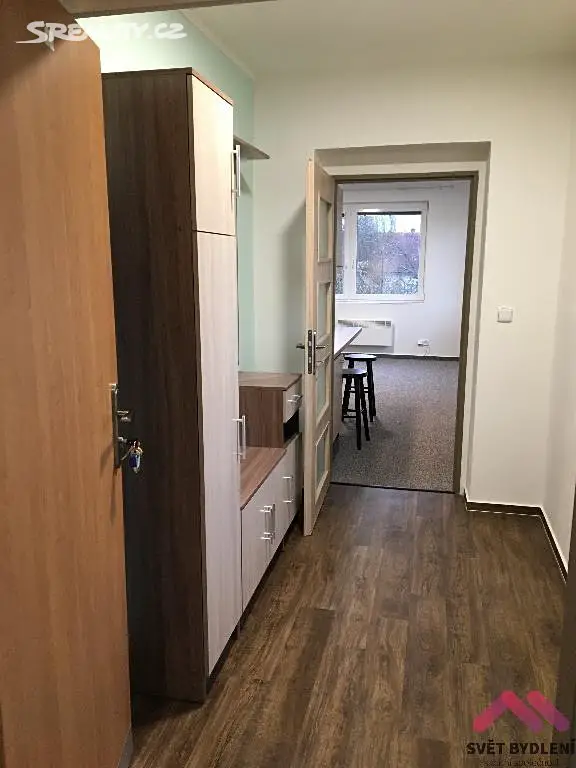 Pronájem bytu 2+kk 46 m², Pod rybníkem, Praha 5 - Slivenec