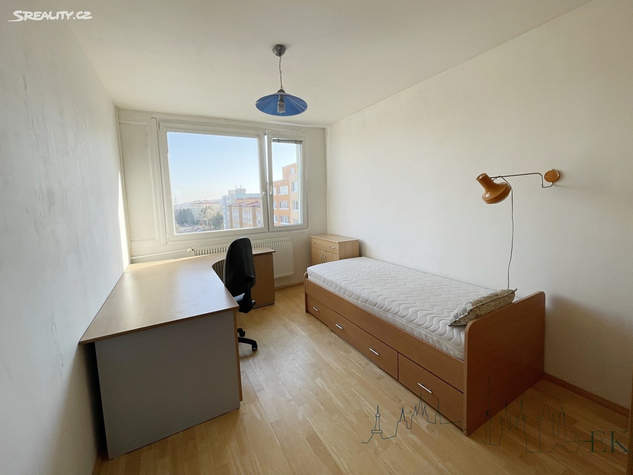 Pronájem bytu 3+1 65 m², Křivenická, Praha 8 - Čimice