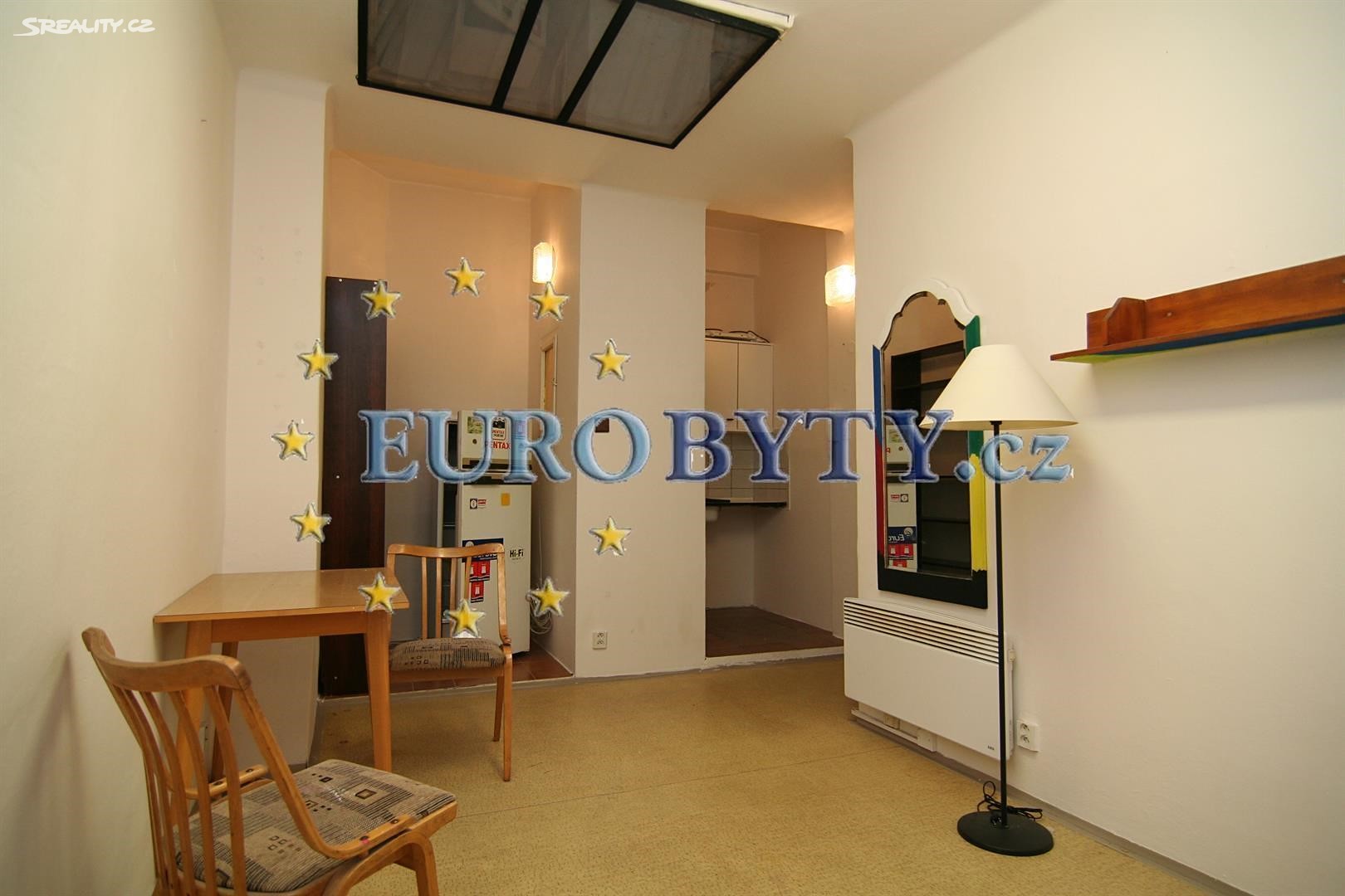 Pronájem bytu atypické 25 m² (Podkrovní), V Horkách, Praha 4 - Nusle