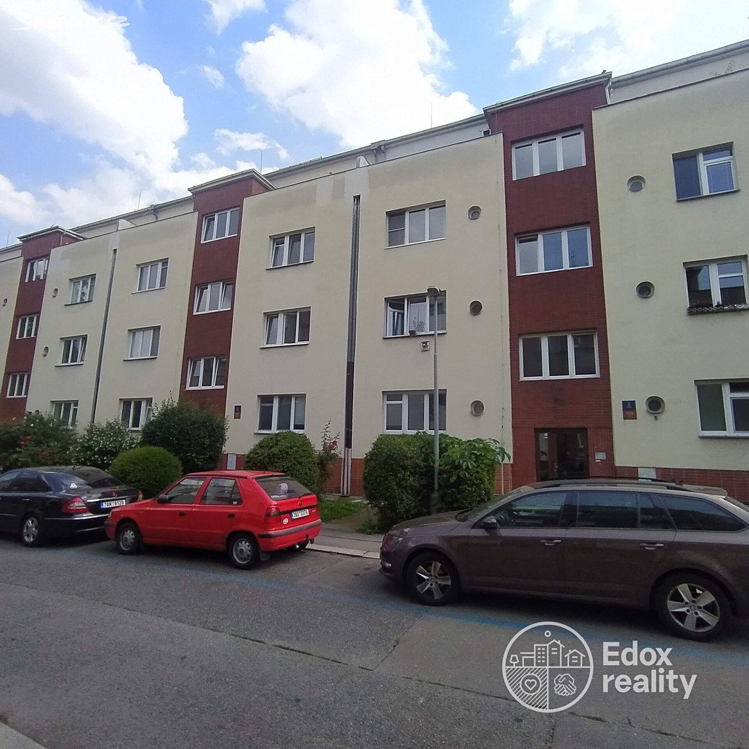 Prodej bytu 1+1 48 m², Šestidomí, Praha 6 - Bubeneč