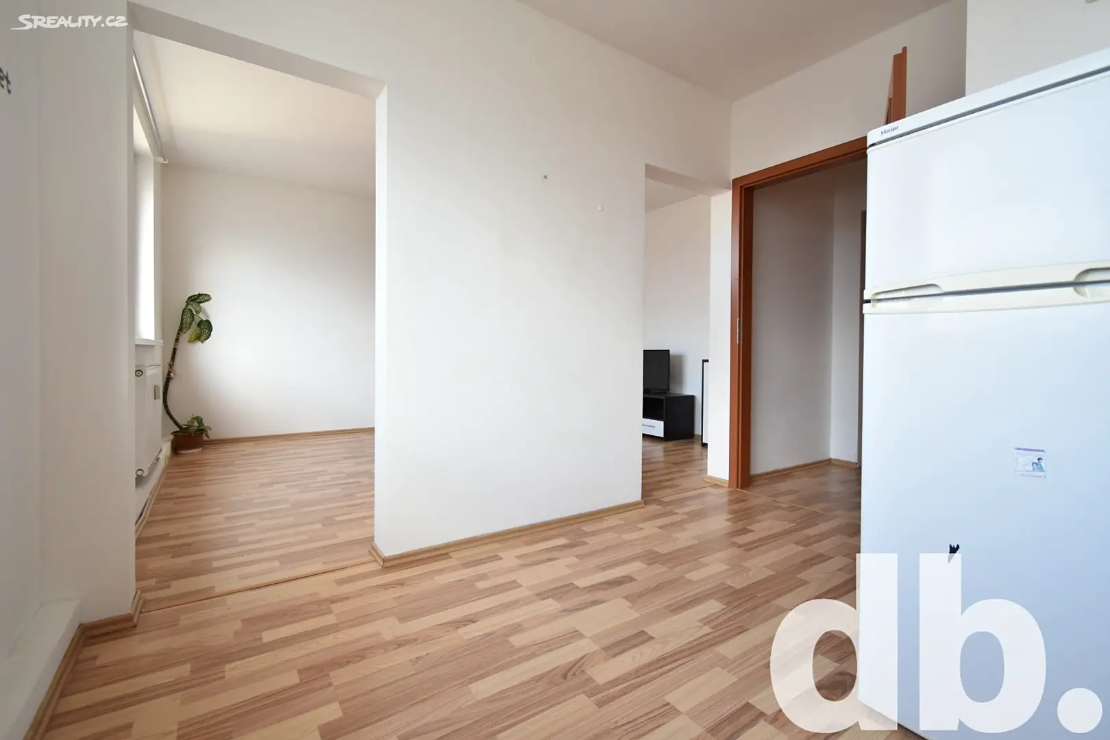 Prodej bytu 1+1 32 m², Dubová, Karlovy Vary - Bohatice