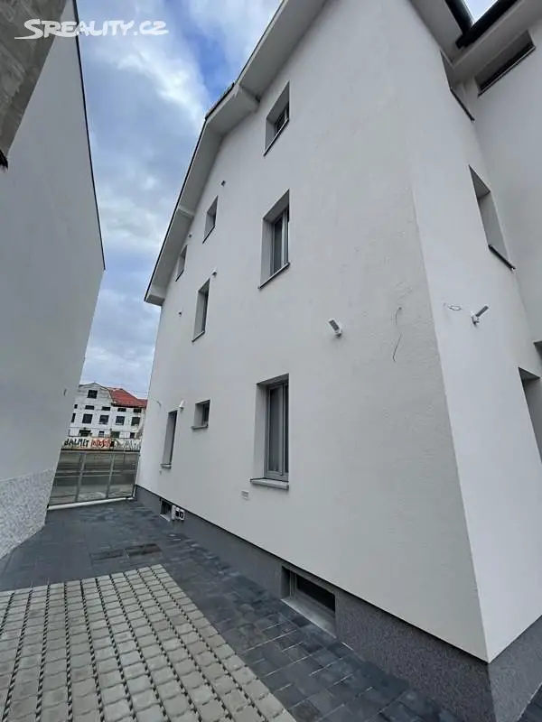 Pronájem bytu 3+kk 55 m² (Mezonet), Grégrova, Kralupy nad Vltavou