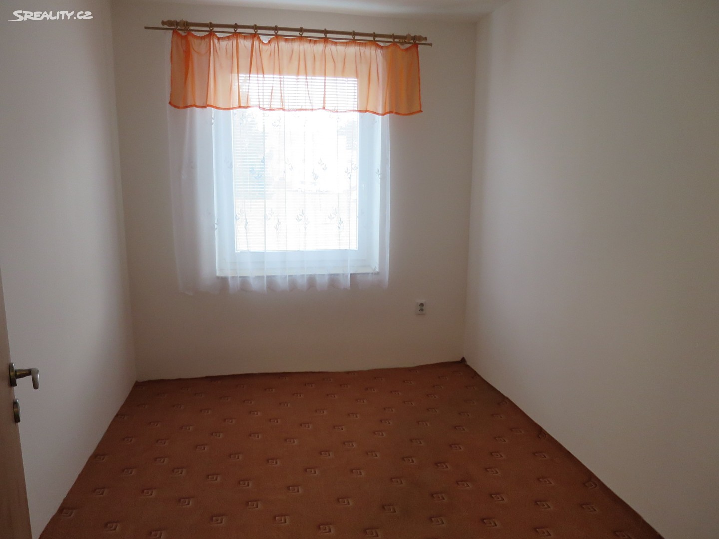 Pronájem bytu 2+1 43 m², V Prokopě, Čelákovice