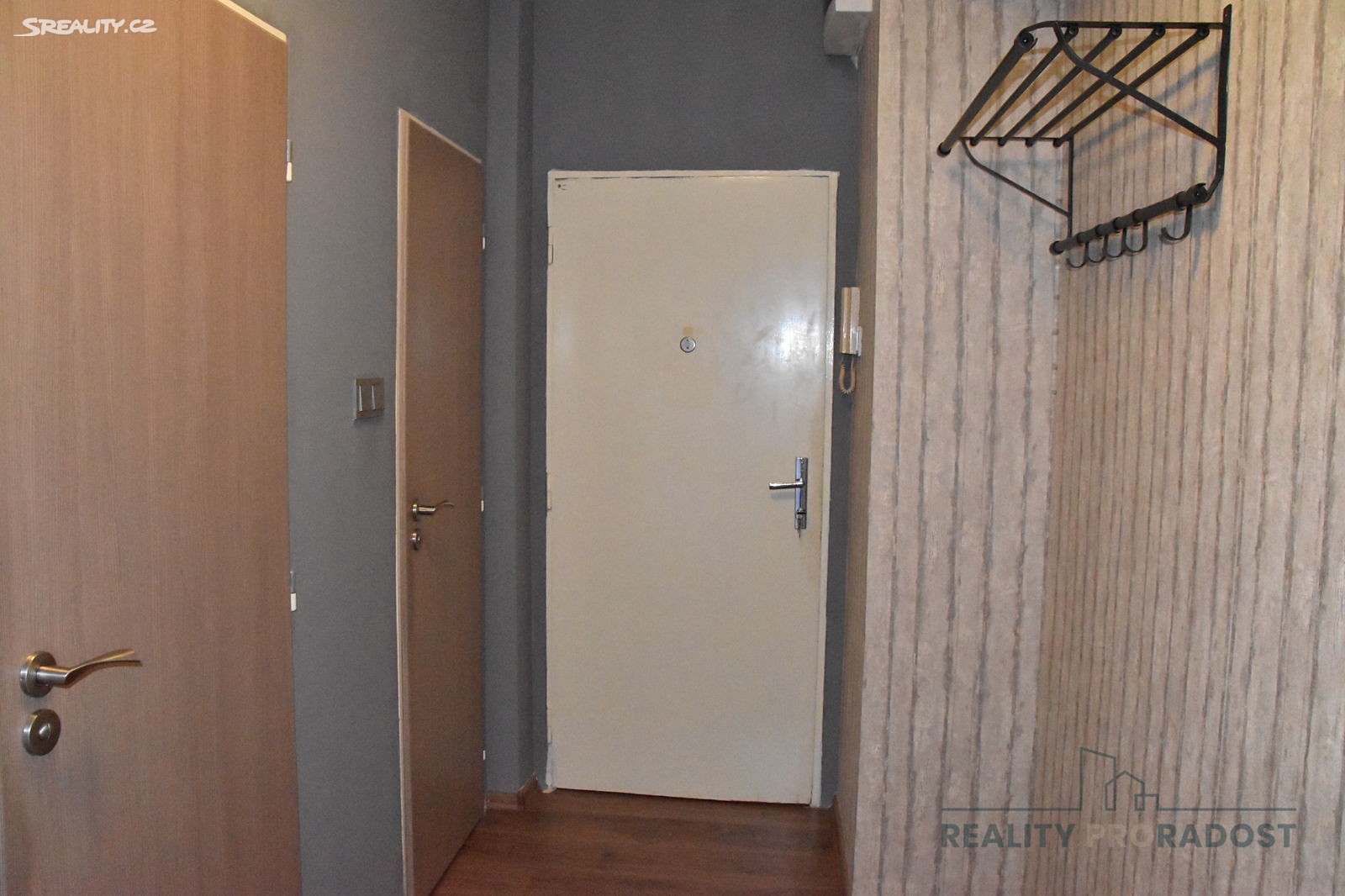 Pronájem bytu 2+1 55 m², Macanova, Pardubice - Zelené Předměstí