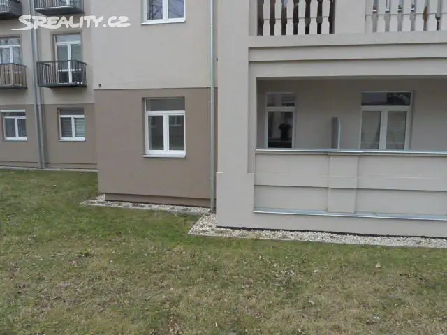 Pronájem bytu 3+kk 40 m², Slepá, Milovice - Mladá
