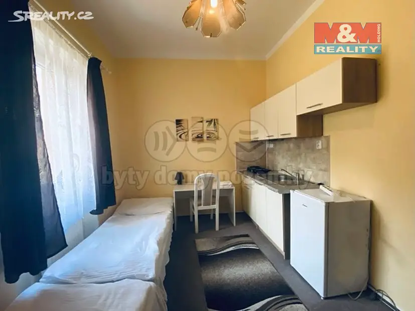 Pronájem bytu 1+kk 21 m², Kamenická, Děčín - Děčín II-Nové Město