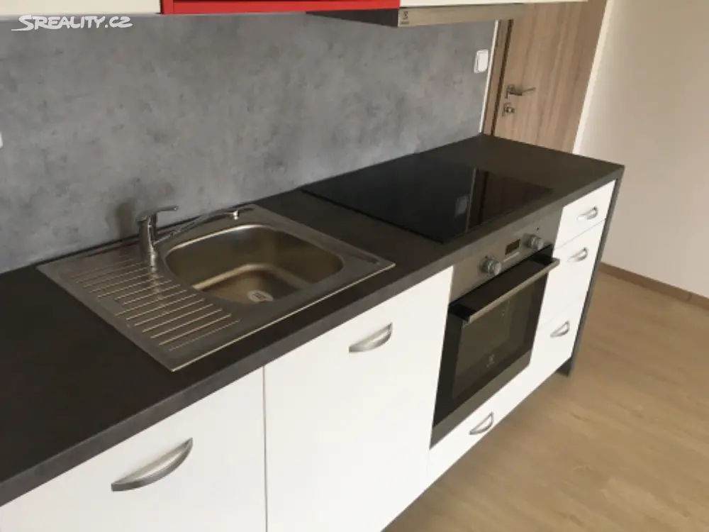 Pronájem bytu 2+kk 47 m², Vídeňská, Brno - Štýřice