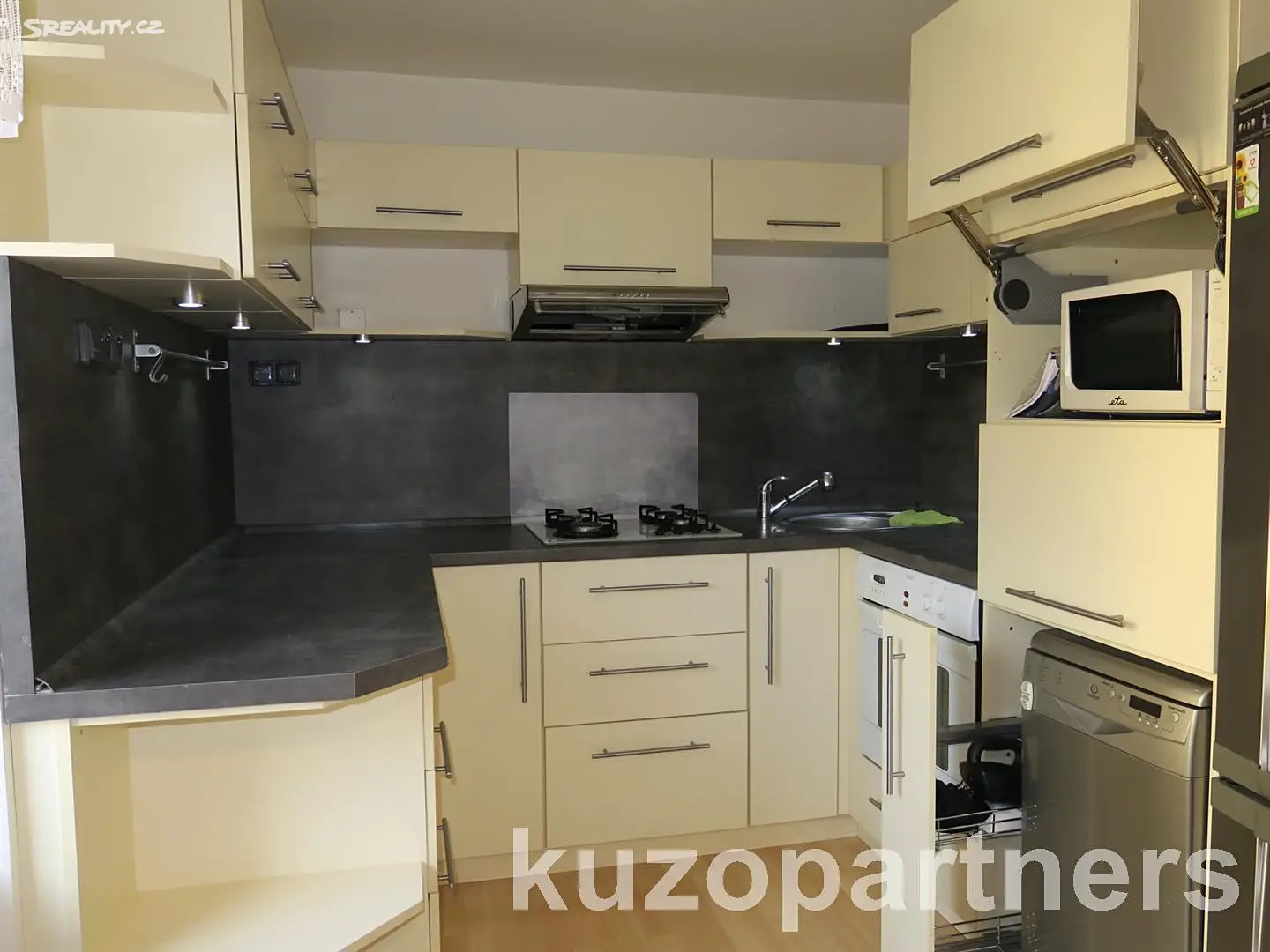 Pronájem bytu 3+1 76 m², Artura Krause, Pardubice - Zelené Předměstí