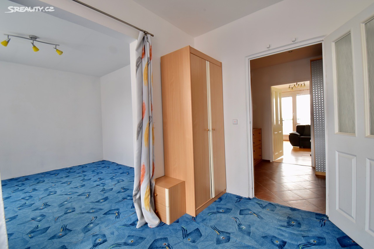 Pronájem bytu 3+kk 80 m², Mutěnická, Brno - Židenice
