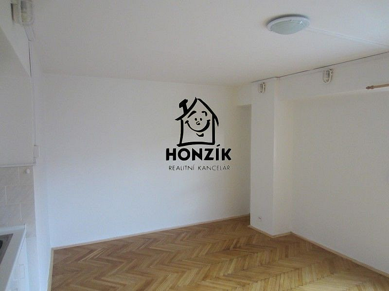 Nepomucká, Praha 5 - Košíře