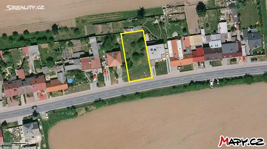 Prodej  stavebního pozemku 789 m², Zlechov, okres Uherské Hradiště
