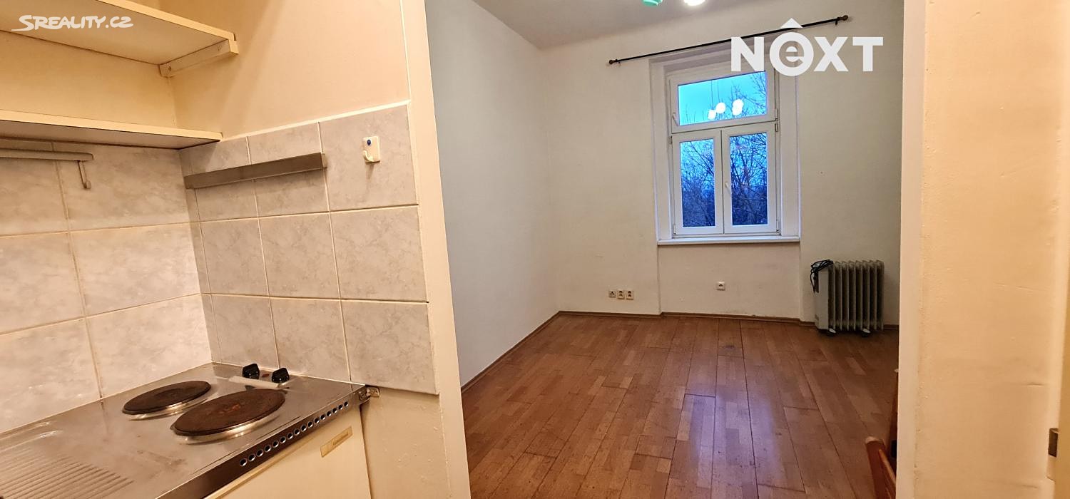 Pronájem bytu 1+kk 22 m², Nad Závěrkou, Praha 6 - Břevnov