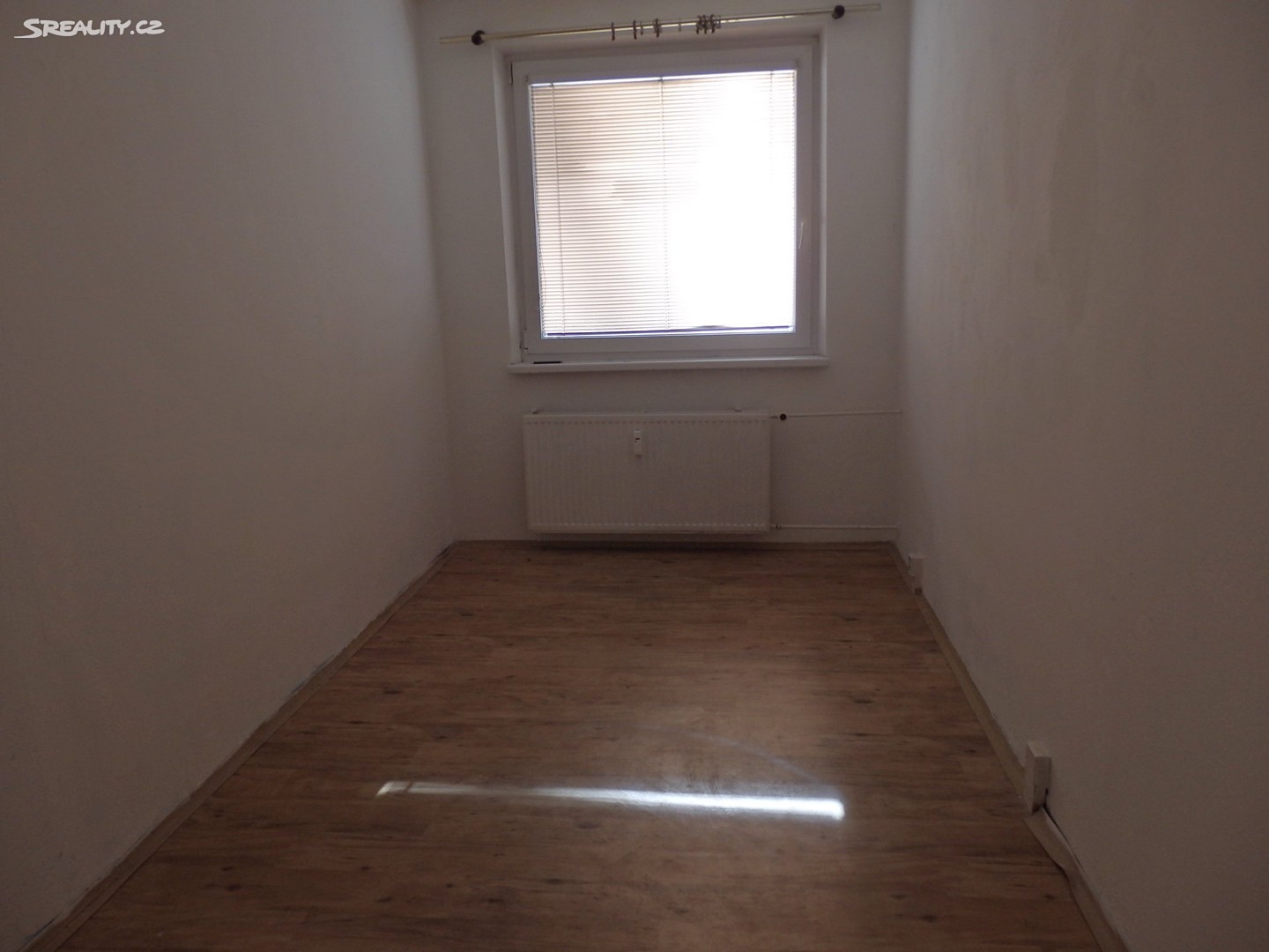 Pronájem bytu 2+1 45 m², Lidická, Bruntál