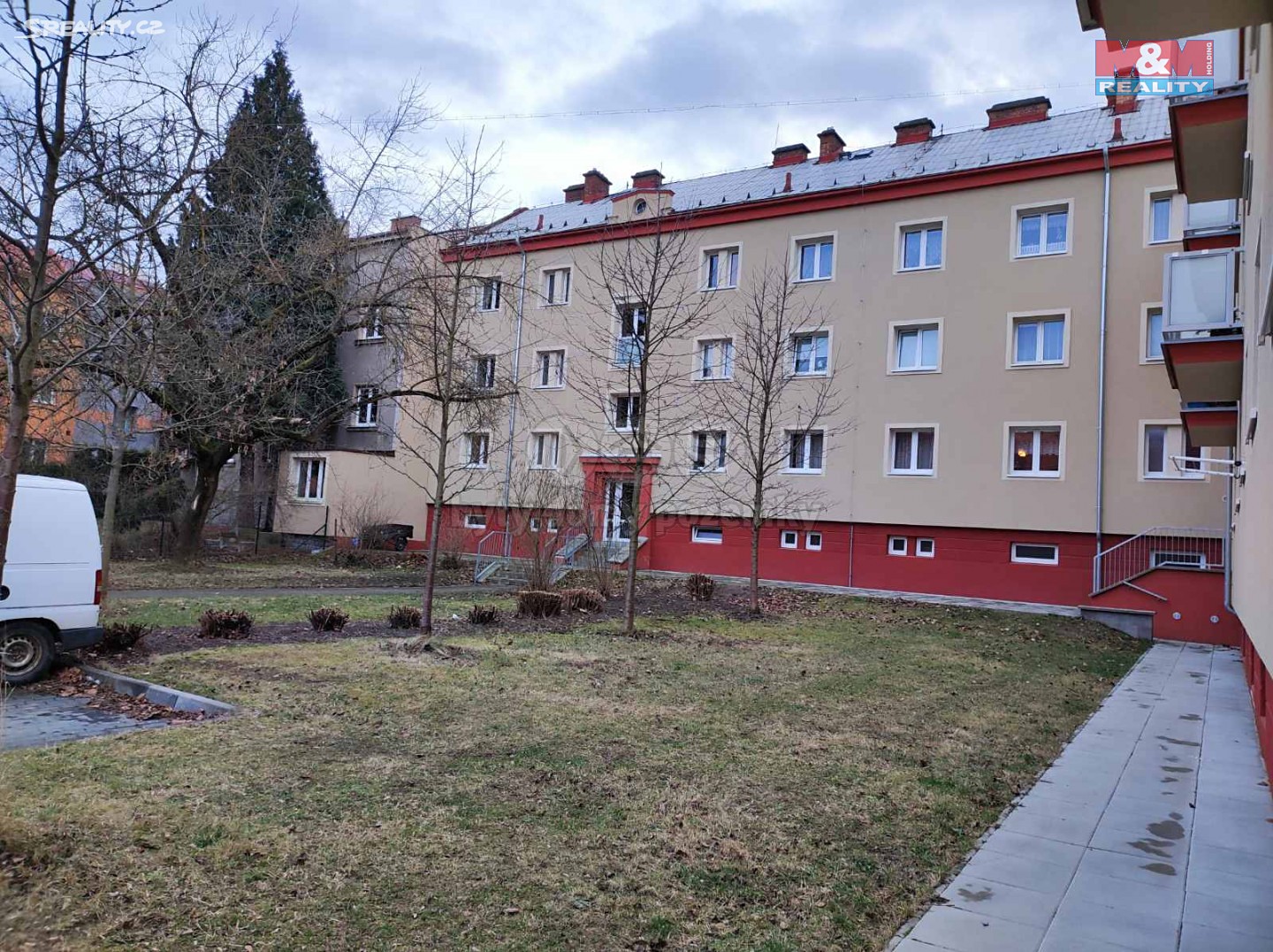 Pronájem bytu 2+1 60 m², Chválenická, Plzeň - Koterov