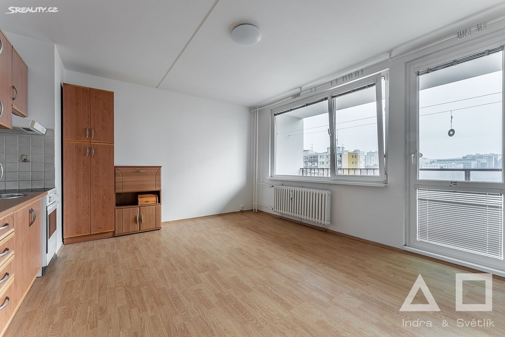 Pronájem bytu 2+kk 32 m², Svídnická, Praha 8 - Troja