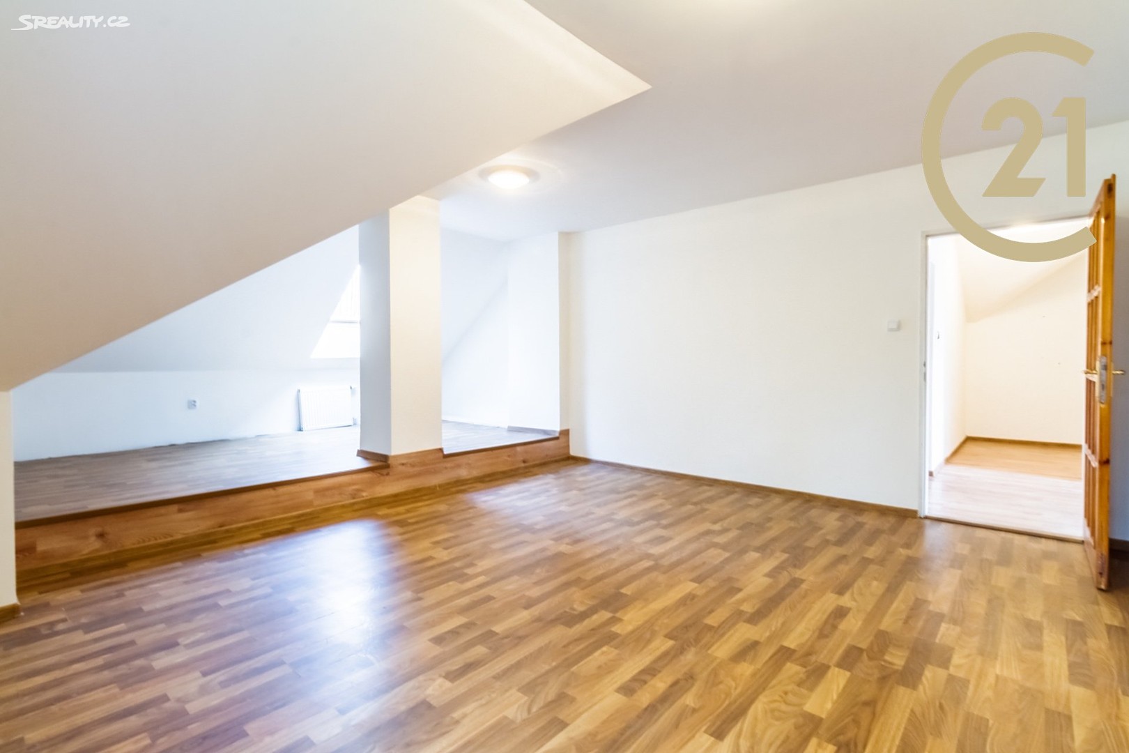 Pronájem bytu 3+1 135 m², Kamenné Žehrovice, okres Kladno