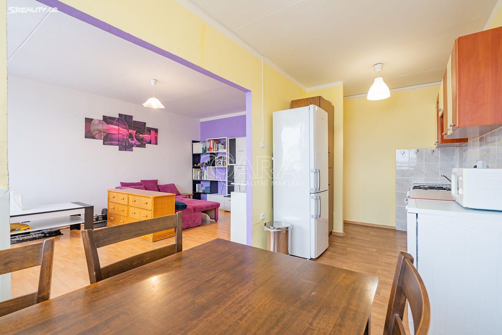 Pronájem bytu 3+1 78 m², Chudenická, Praha 10 - Hostivař