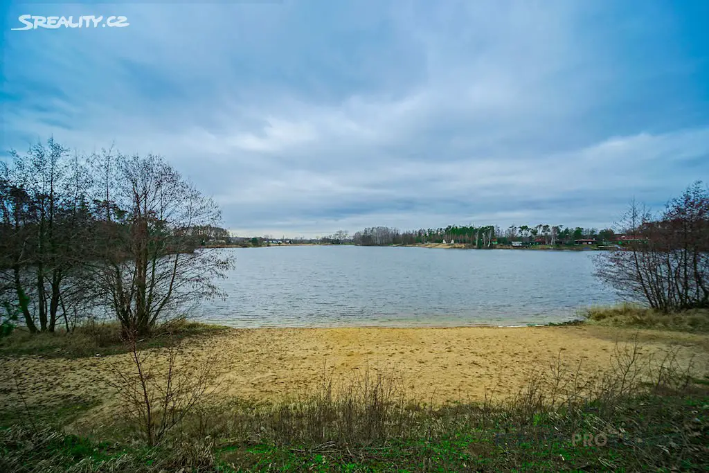 Pronájem  rybníku (vodní plochy) 195 m², Přelouč - Mělice, okres Pardubice
