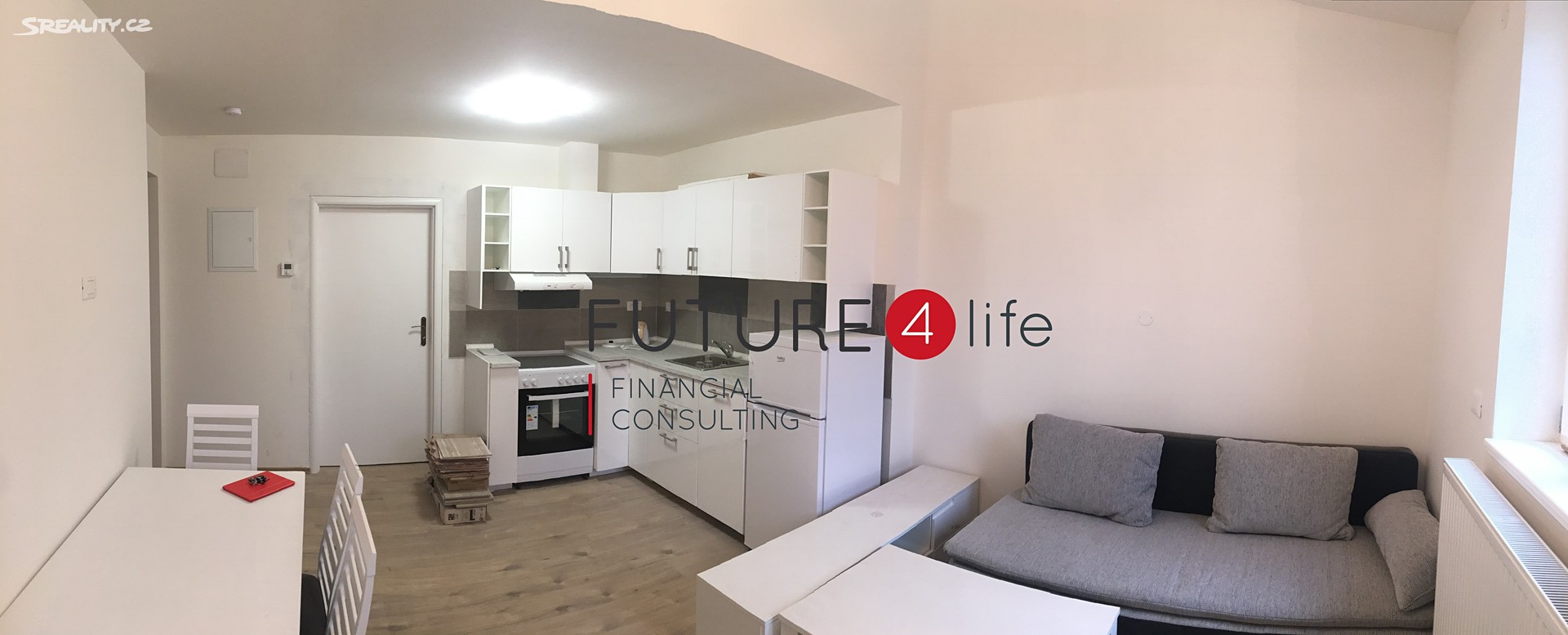 Prodej bytu 2+kk 40 m² (Podkrovní), Rostislavova, Praha 4 - Nusle