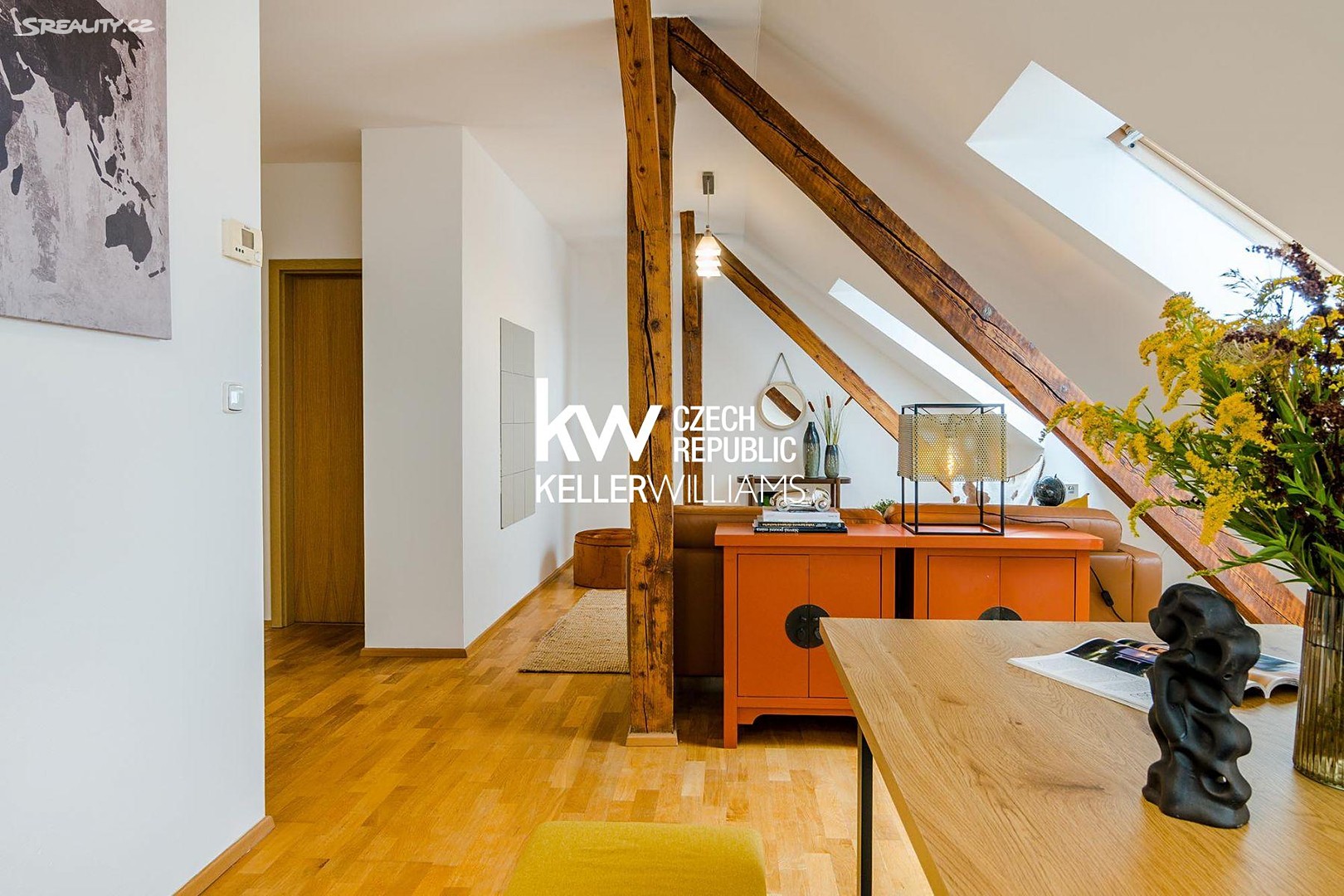 Prodej bytu 3+kk 131 m² (Podkrovní), Kafkova, Praha 6 - Dejvice