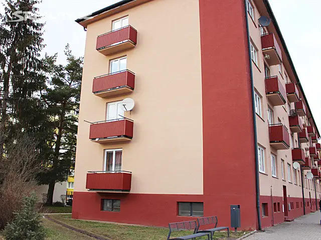 Prodej bytu 3+1 71 m², nábřeží Benešovo, Dvůr Králové nad Labem