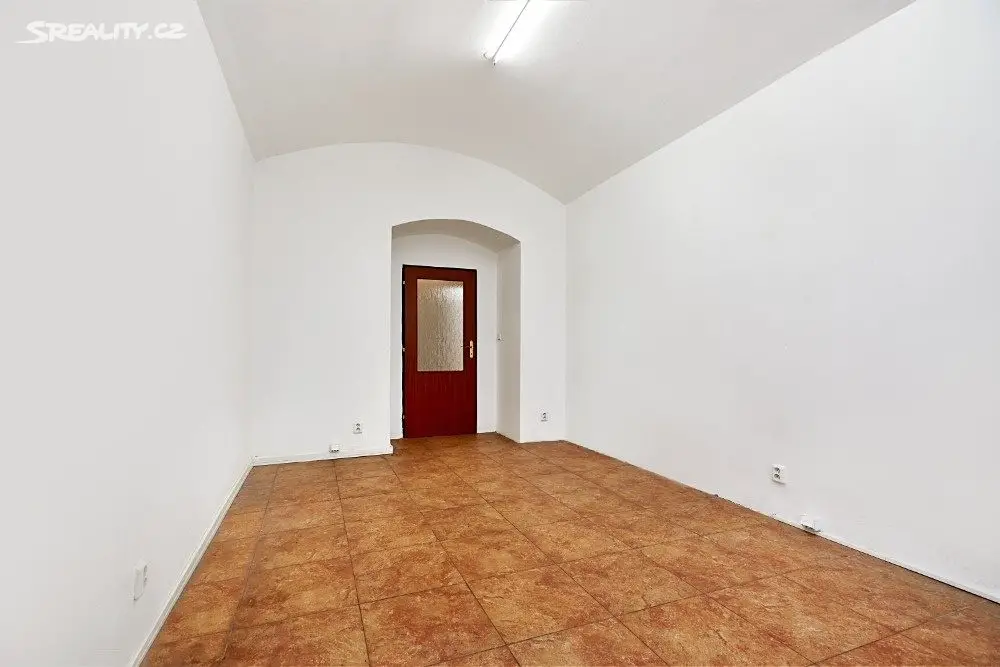 Prodej bytu atypické 89 m², Na Plzeňce, Praha 5 - Smíchov