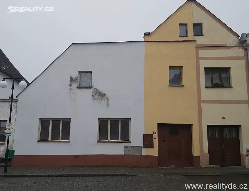 Prodej  rodinného domu 173 m², pozemek 833 m², Masarykovo náměstí, Mirovice