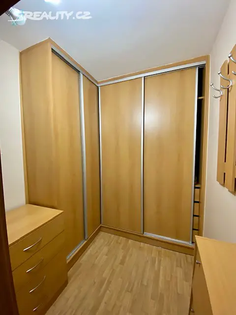 Pronájem bytu 2+1 53 m², Šeříková, Brno - Jundrov