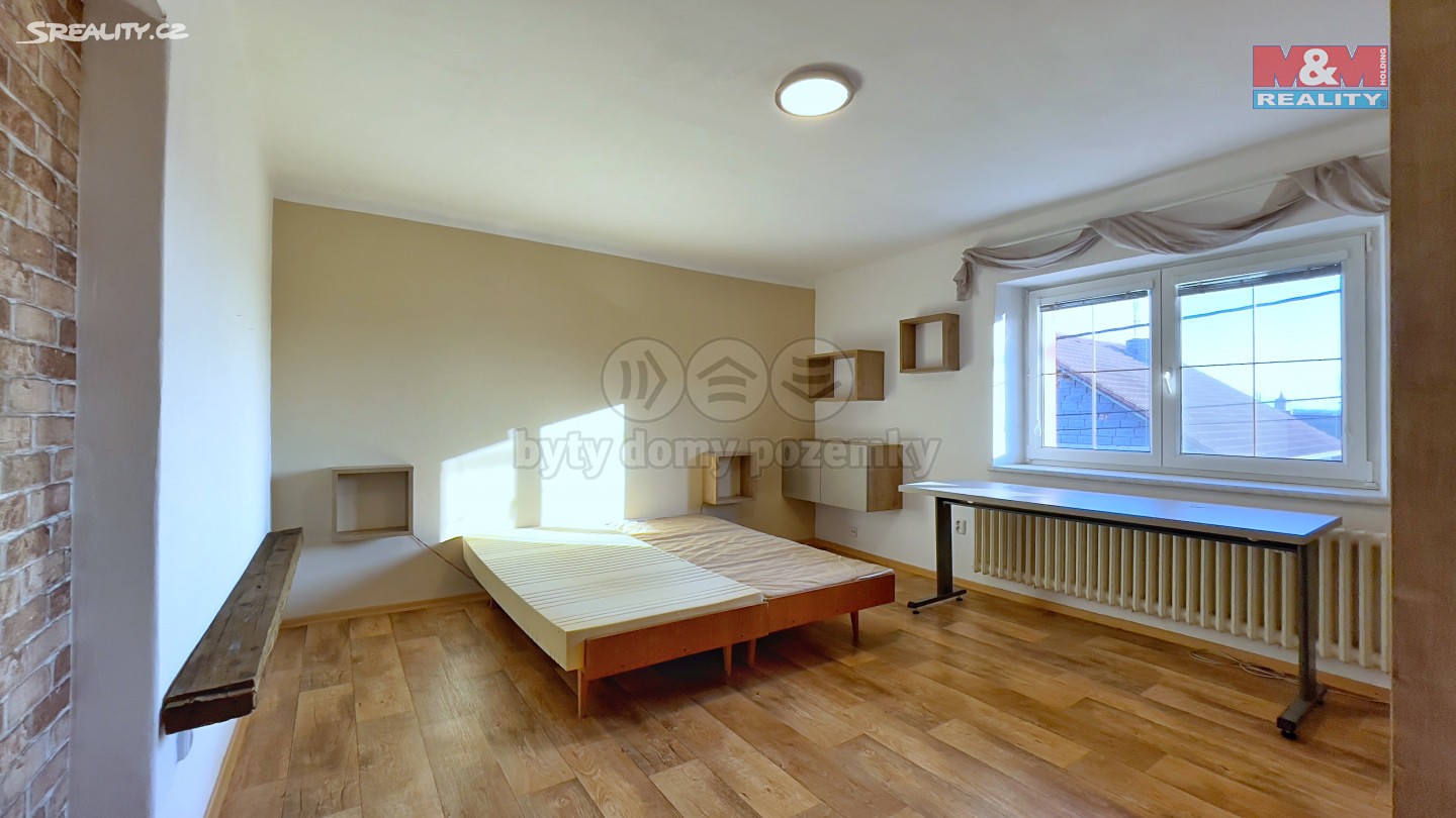 Pronájem bytu 3+1 90 m², Pulkavova, Ostrava - Radvanice