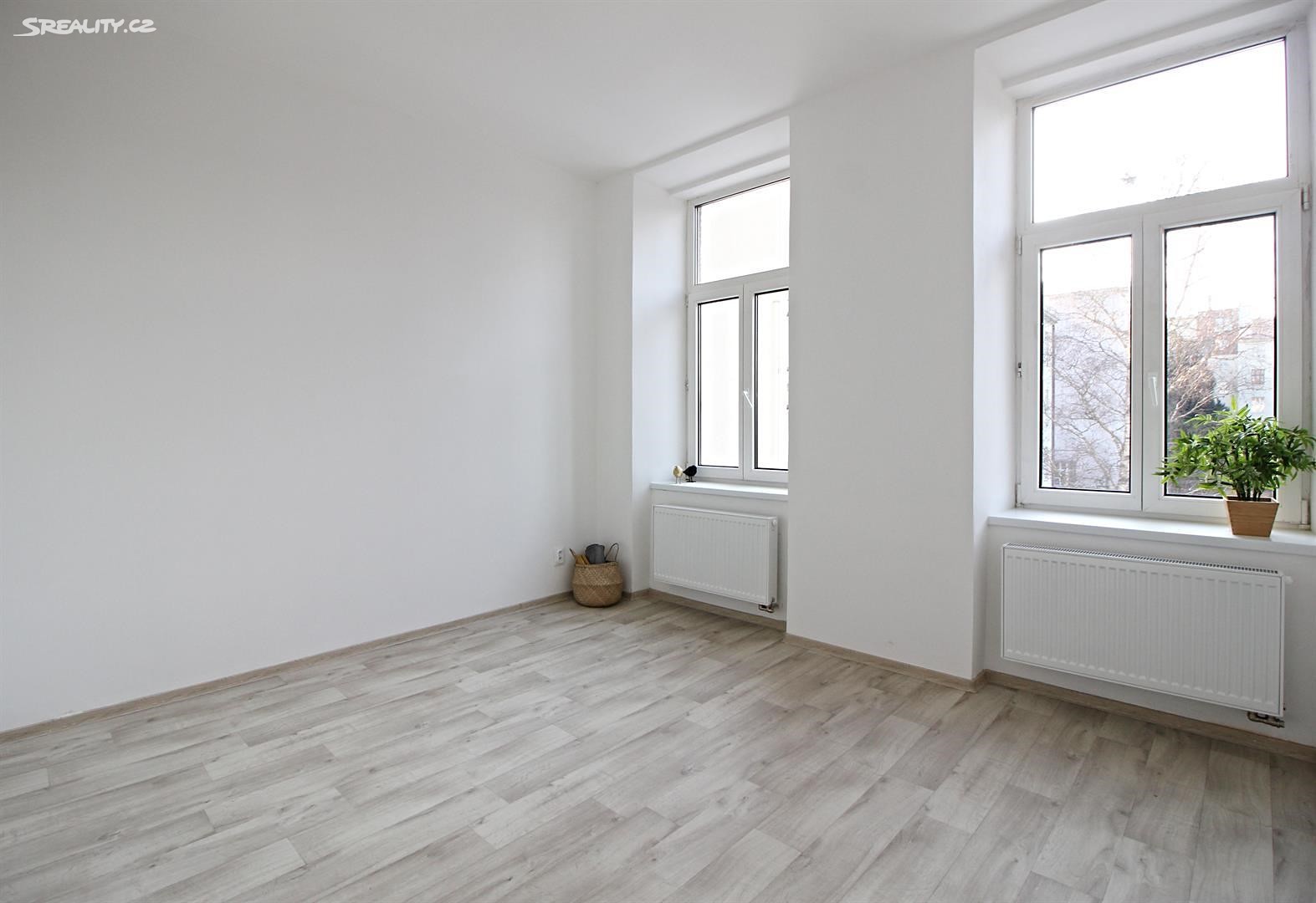 Prodej bytu 1+kk 24 m², Palackého třída, Brno
