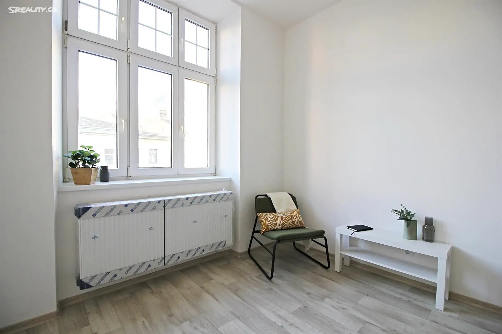 Prodej bytu 1+kk 27 m², Palackého třída, Brno