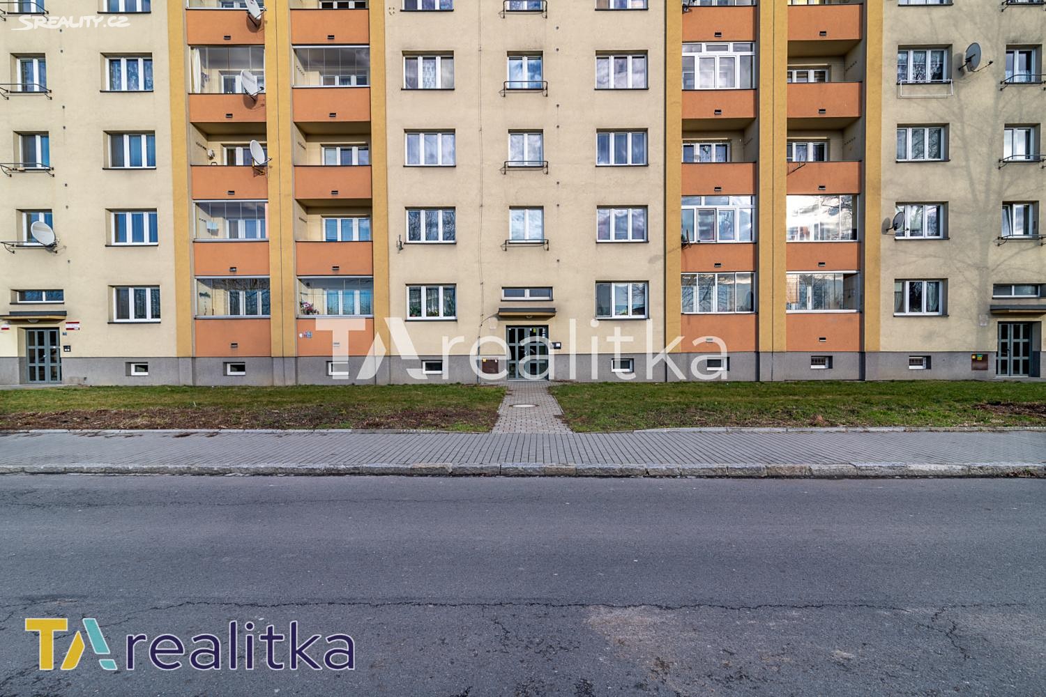 Prodej bytu 2+1 55 m², Božkova, Karviná - Ráj