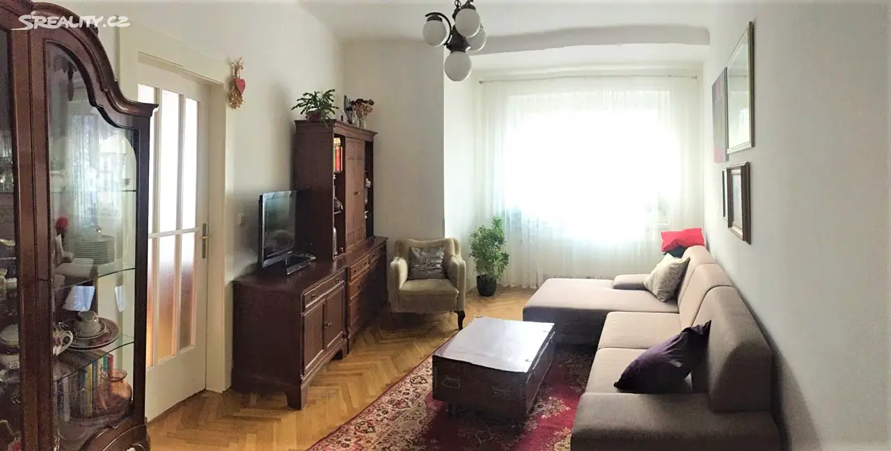 Prodej bytu 2+1 64 m², Plzeňská, Praha 5 - Smíchov