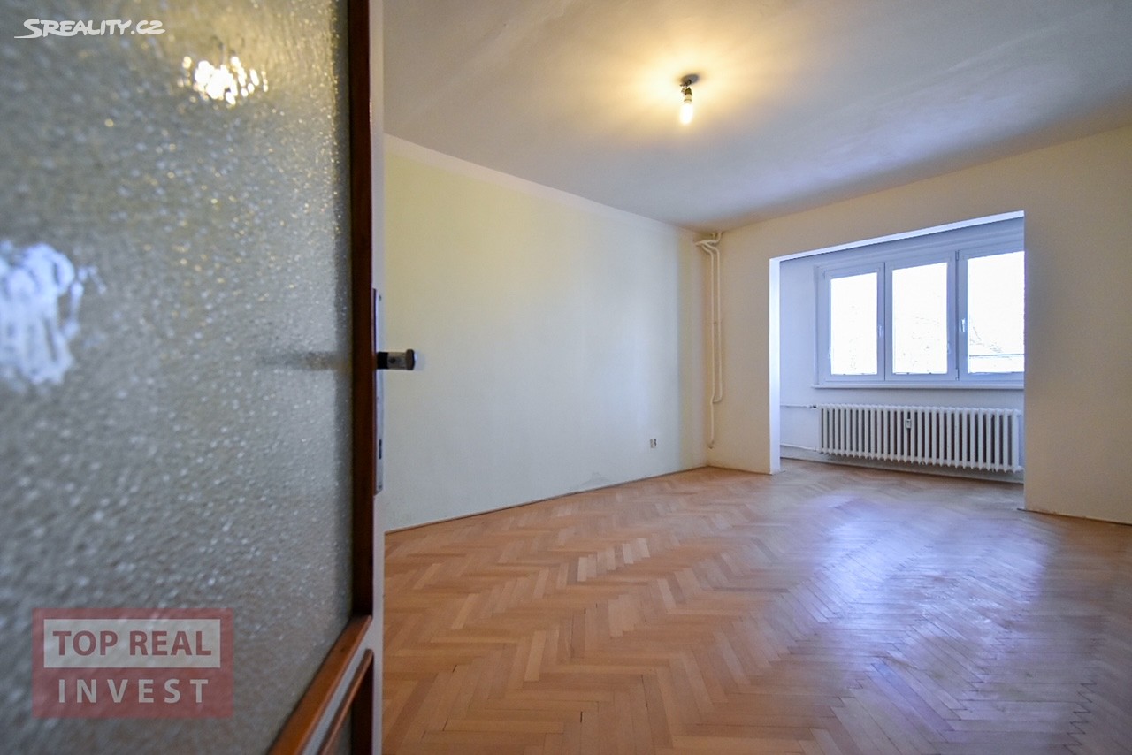 Prodej bytu 3+1 71 m², Velehradská, Kroměříž