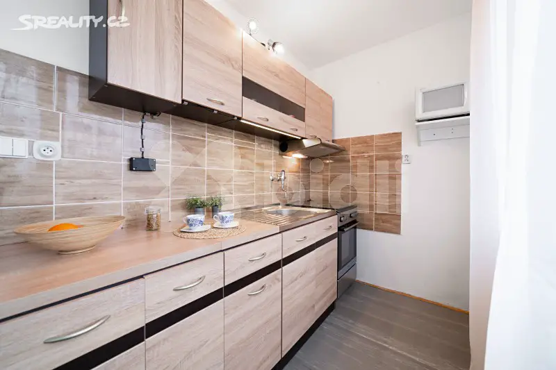Prodej bytu 3+1 68 m², Pardubice - Polabiny, okres Pardubice