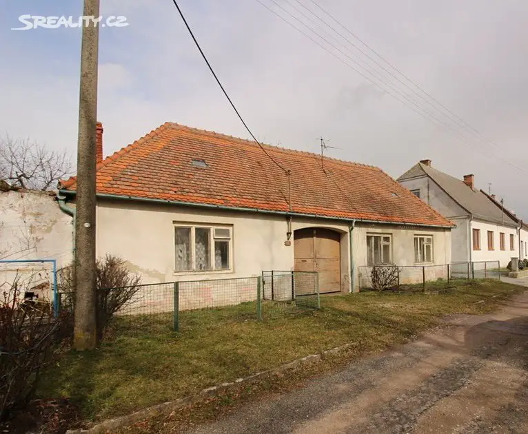 Prodej  chalupy 80 m², pozemek 1 800 m², Běhařovice, okres Znojmo