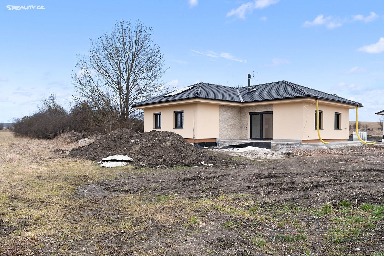 Prodej  rodinného domu 115 m², pozemek 1 004 m², Dolany, okres Pardubice