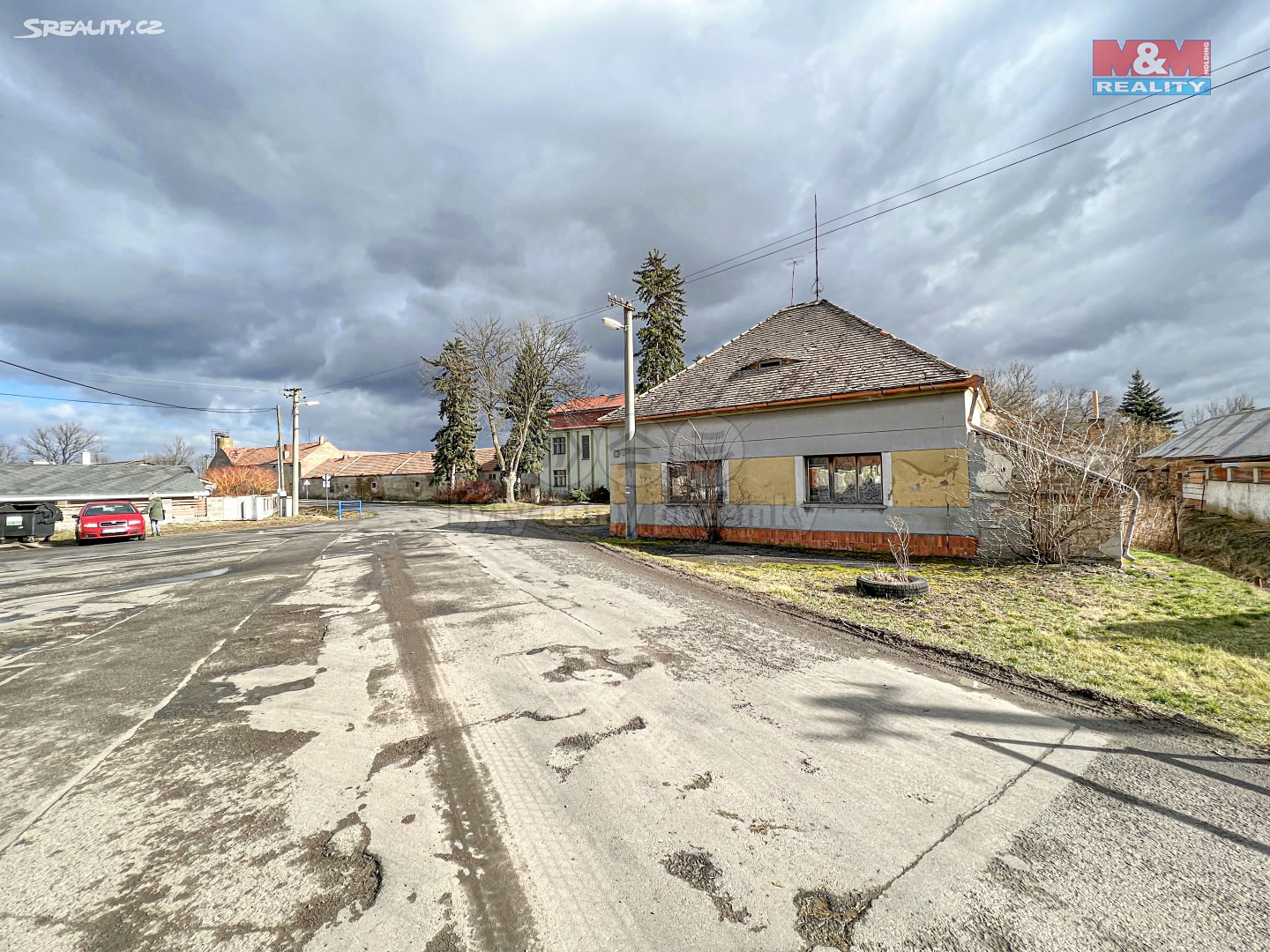 Prodej  rodinného domu 250 m², pozemek 652 m², Lkáň, okres Litoměřice