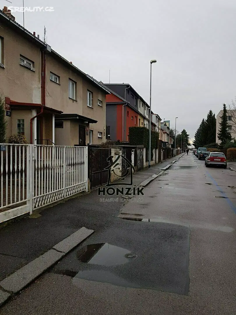 Prodej  rodinného domu 110 m², pozemek 144 m², Slunečnicová, Praha 10 - Záběhlice