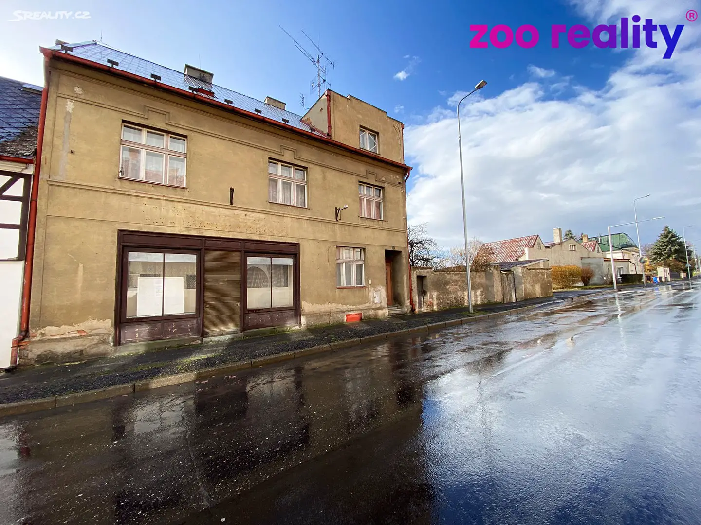 Prodej  rodinného domu 180 m², pozemek 402 m², Radonice, okres Chomutov