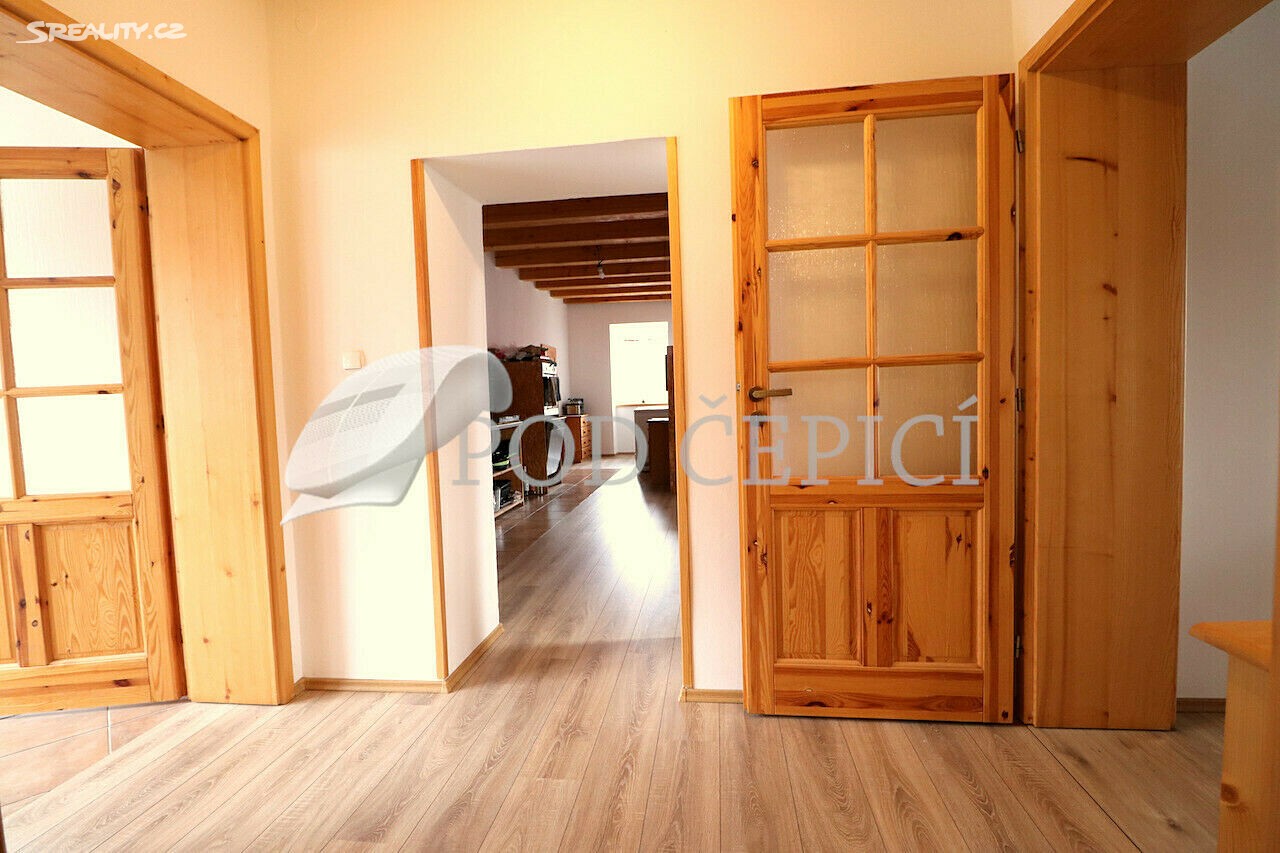 Prodej  rodinného domu 910 m², pozemek 1 486 m², Sebranice, okres Blansko