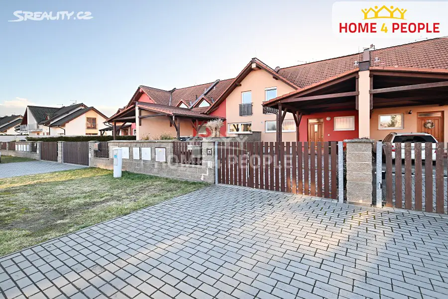 Prodej  rodinného domu 104 m², pozemek 267 m², Tři Dvory, okres Kolín