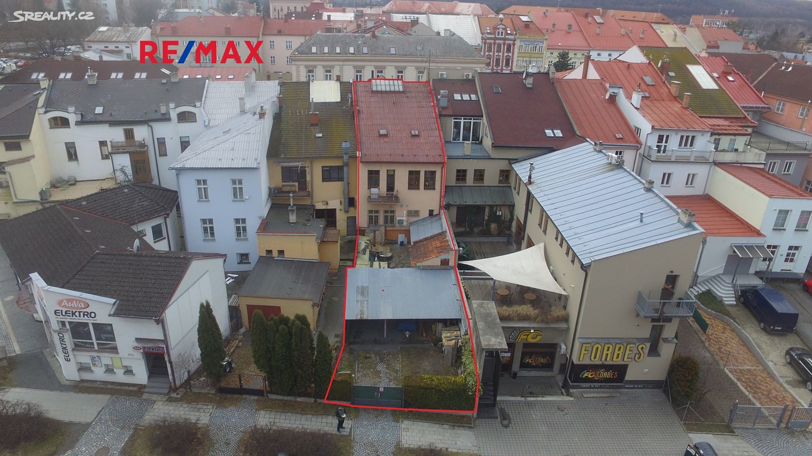 Prodej  rodinného domu 330 m², pozemek 360 m², Poláškova, Valašské Meziříčí