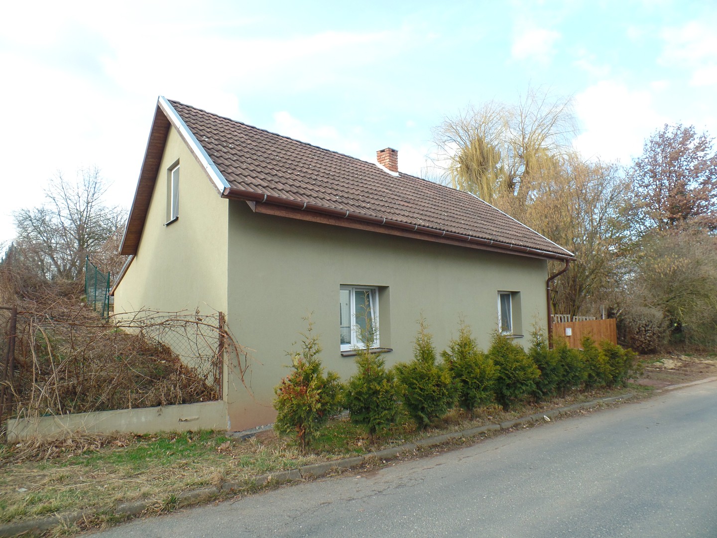 Prodej  rodinného domu 96 m², pozemek 285 m², Velvary - Ješín, okres Kladno