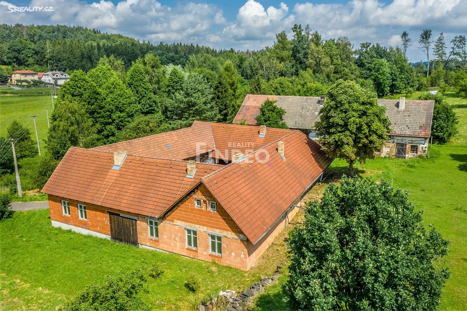 Prodej  zemědělské usedlosti 300 m², pozemek 43 606 m², Dobrá Voda, okres Pelhřimov
