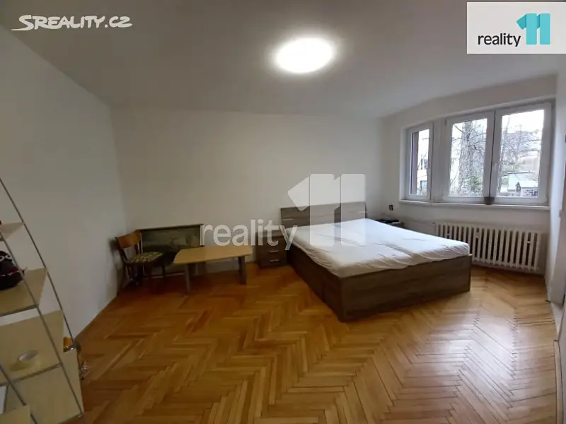 Pronájem bytu 1+1 28 m², Pivovarnická, Praha 8 - Libeň