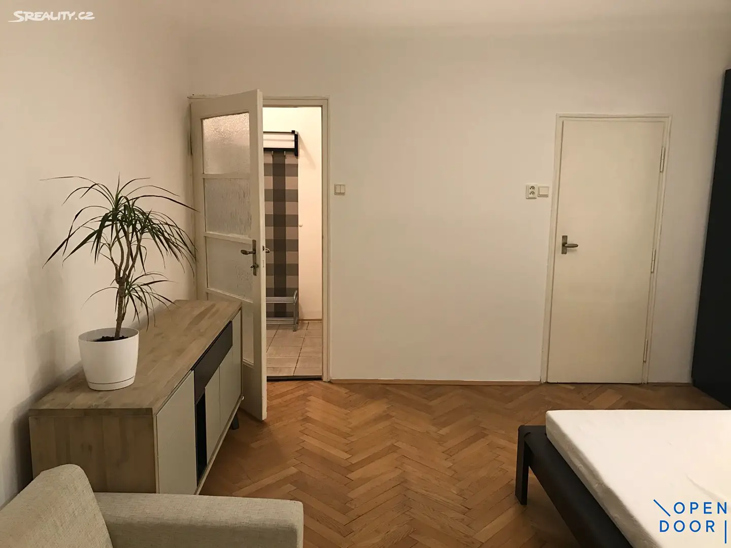 Pronájem bytu 1+1 41 m², Dlouhá, Praha 1 - Staré Město